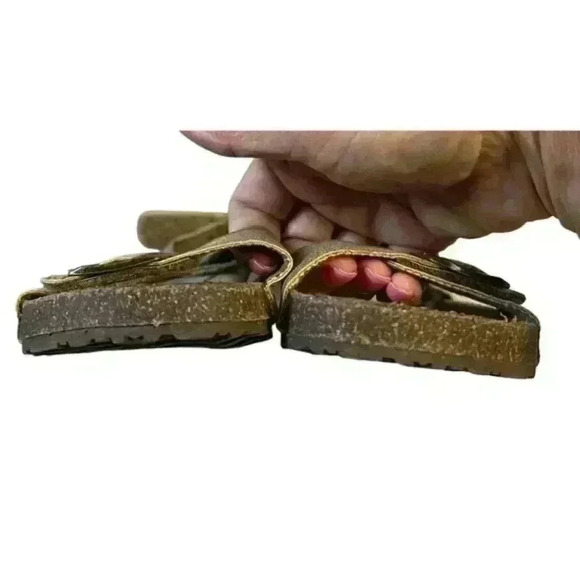 Carter’s Kids  Brown Faux Cork Sandals - Picture 6 of 6